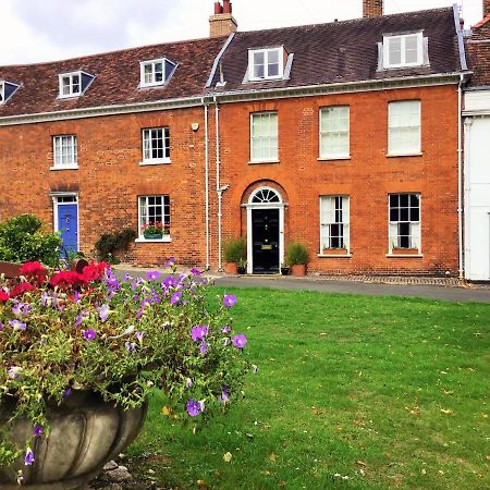 St Mary'S Bed & Breakfast Bury St. Edmunds Экстерьер фото